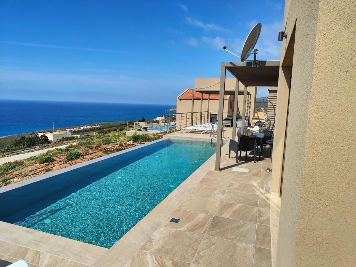 Olive And Aloe Villas Nomikianá Eksteriør billede