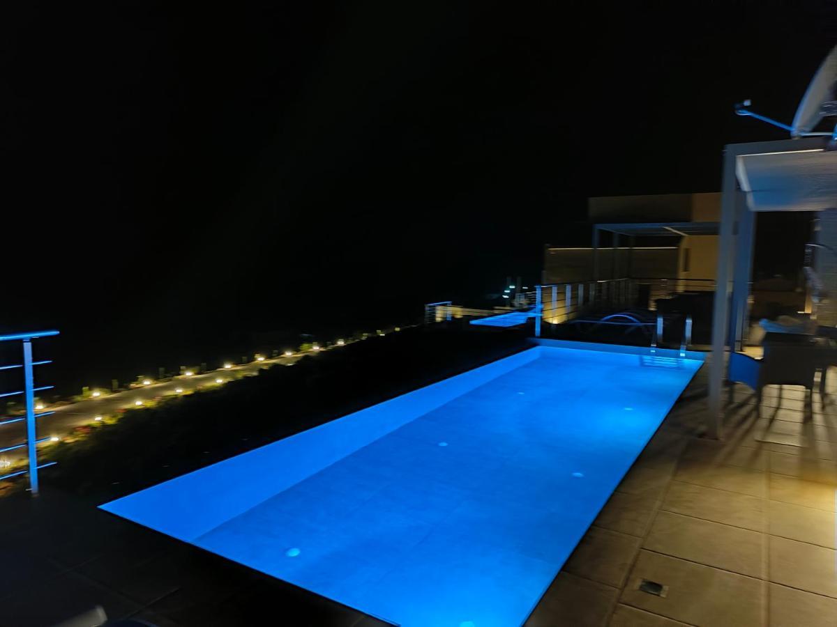 Olive And Aloe Villas Nomikianá Eksteriør billede